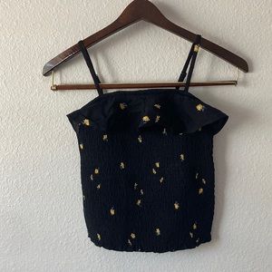 Abercrombie kids black daisy top